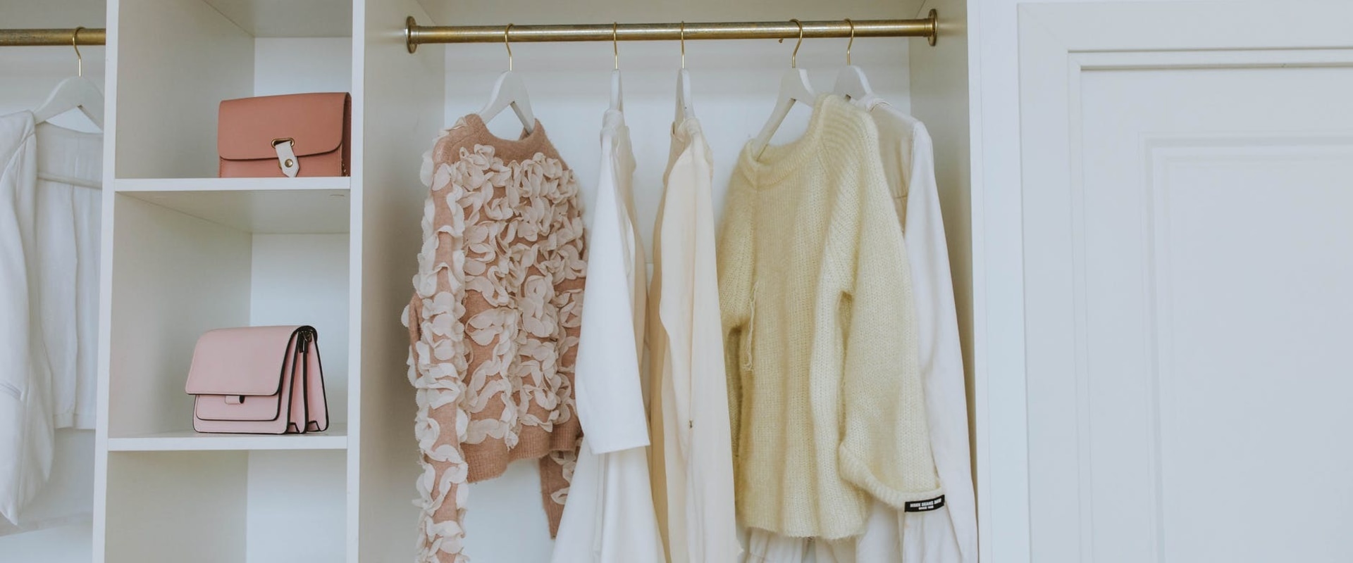 The Ultimate Guide to Decluttering and Organizing Before Your International Move to or from Hong Kong