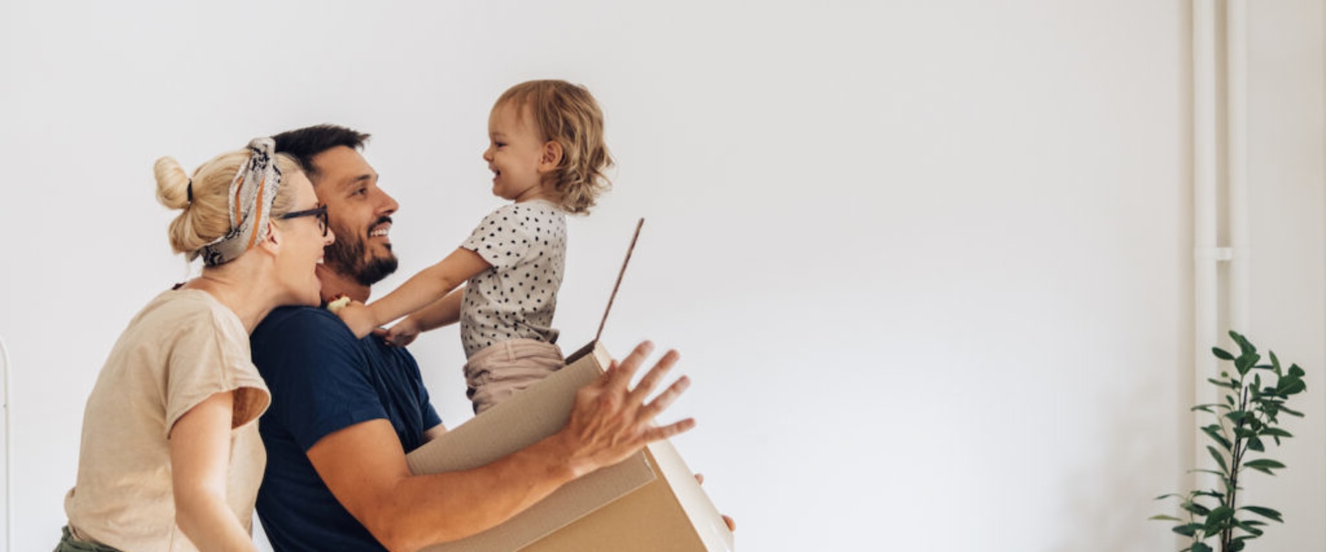 Tips for Finding the Best Full-Service Moving Company in Hong Kong