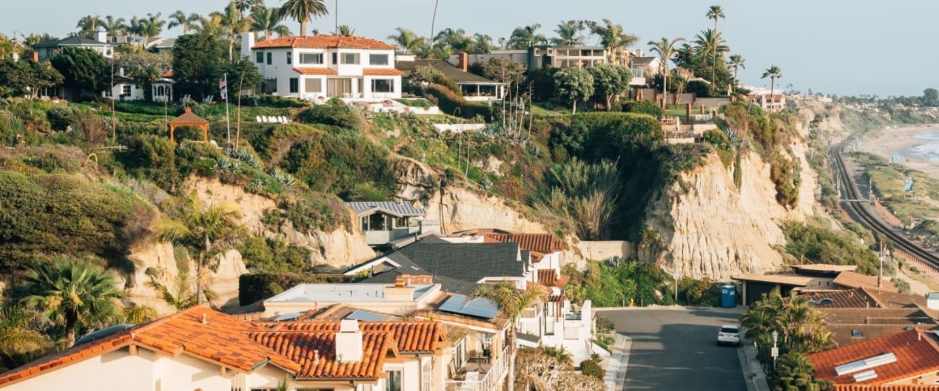 Choosing the Best San Clemente Movers: A Comprehensive Guide