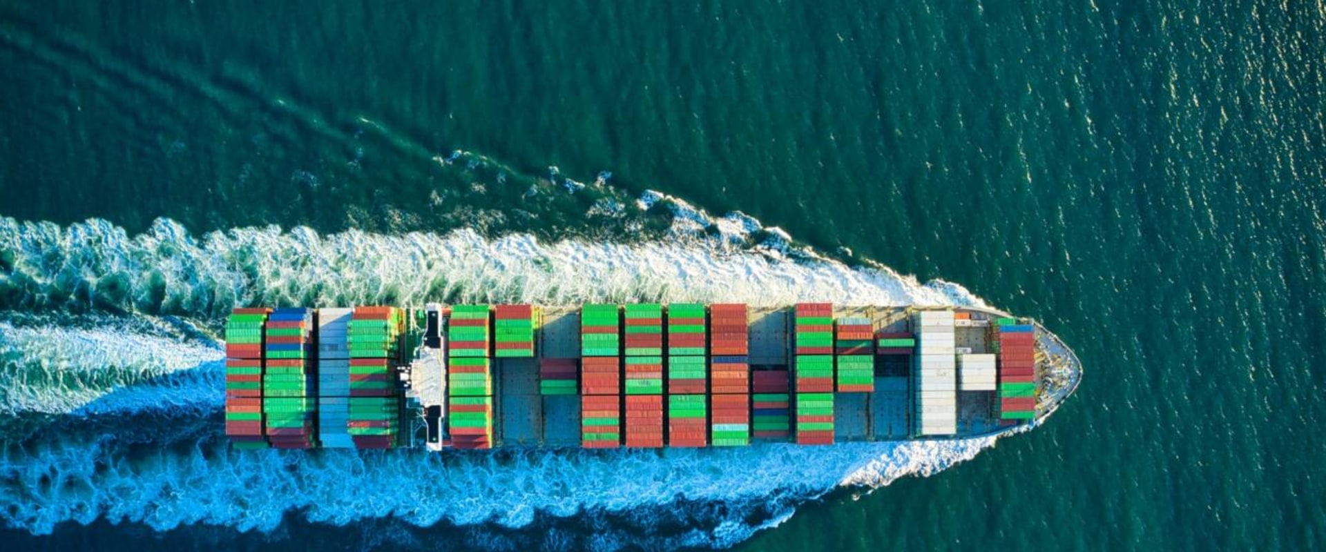 Handling Oversized or Heavy Items: A Guide for International Relocation in Hong Kong